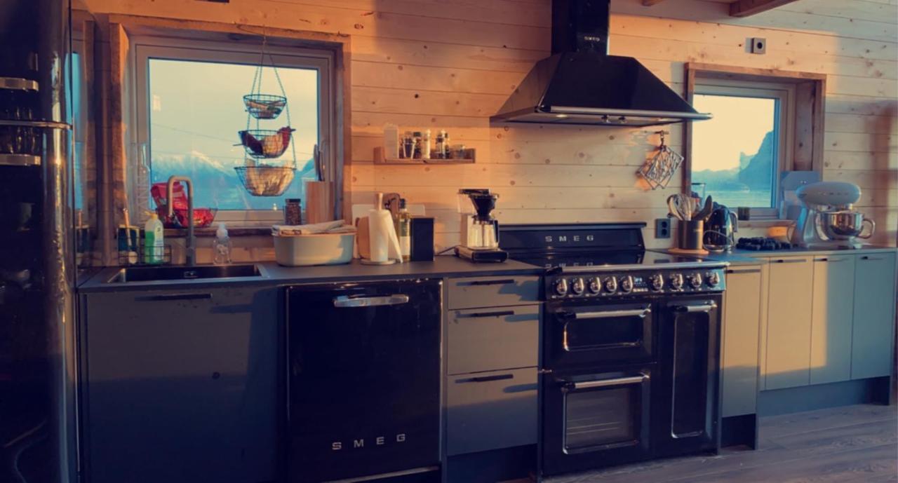 Unique Barnhouse In Amazing Gimsoy In Lofoten Saupstad  Exterior foto